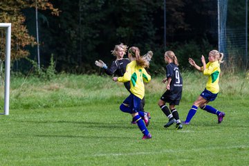 Bild 24 - MC-Juniorinnen TSV Olympia Neumnster - FSC Kaltenkirchen : Ergebnis: 12:1